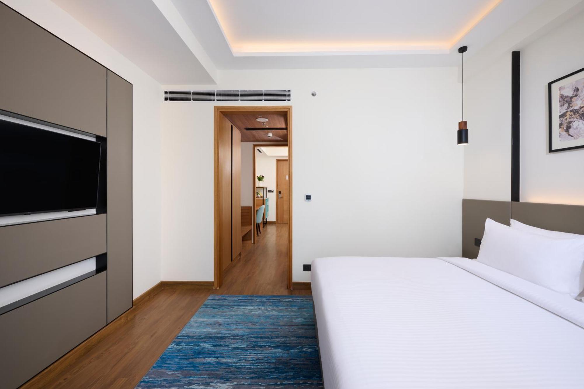 Iris Sarovar Portico Гургаон Экстерьер фото