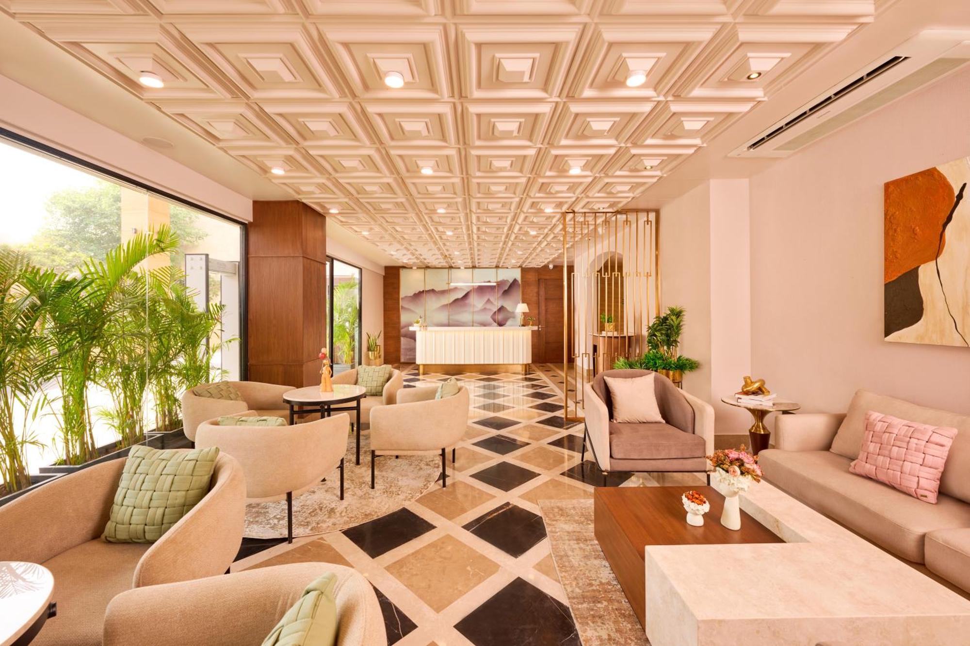 Iris Sarovar Portico Гургаон Экстерьер фото